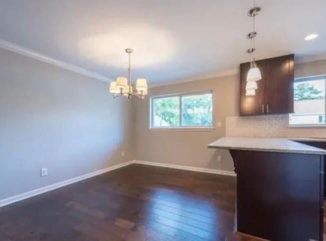 Foto del edificio - 7311 Cardigan Cir