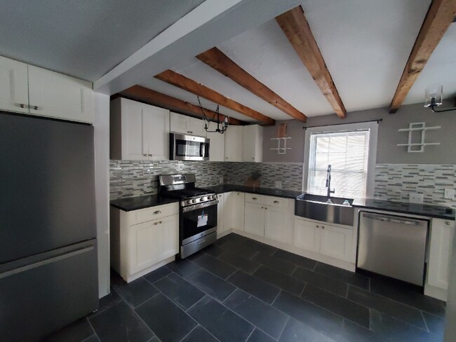 Foto del edificio - 3 Clinton St