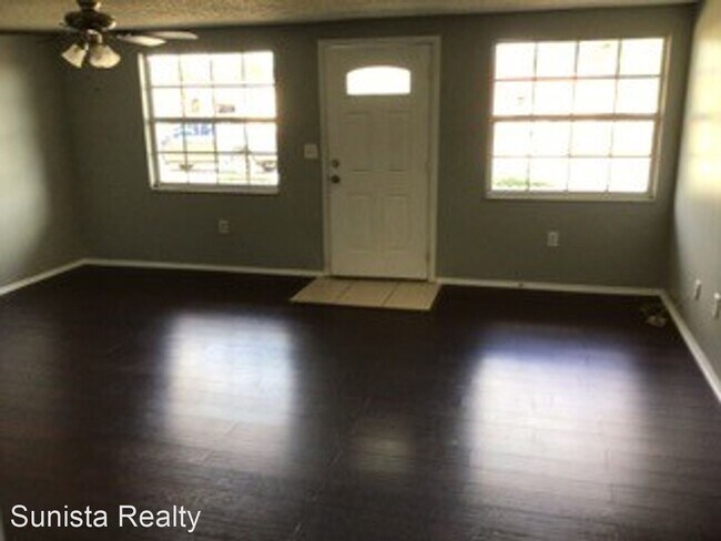Building Photo - 2 br, 1.5 bath House - 7616 Dale Dr.