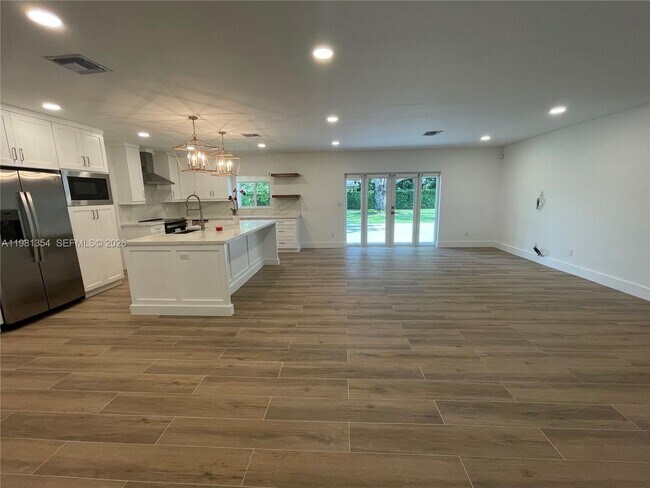 Foto del edificio - 10343 SW 114th St