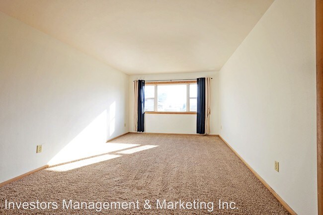 Foto del edificio - 509 11th Ave NE