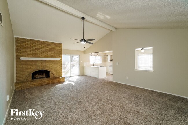 Building Photo - 7345 Southridge Trail