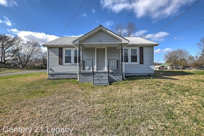 Building Photo - 2 br, 1 bath House - 1801 E Millard St
