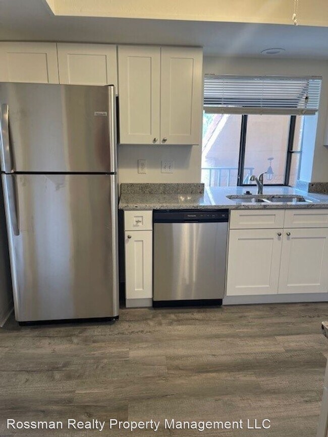 Foto del edificio - 2 br, 2 bath House - 5510 SW 4th PL 506