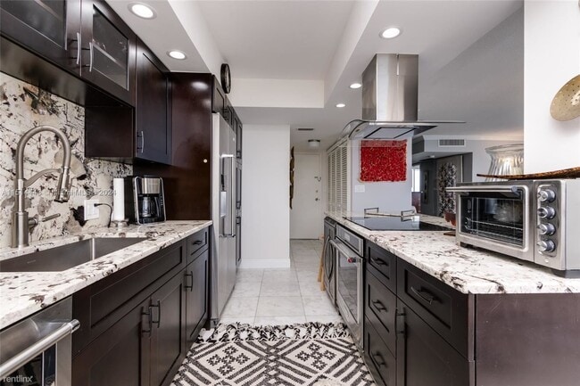 Building Photo - 2 br, 2 bath House - 1200 S Ocean Blvd Apt...