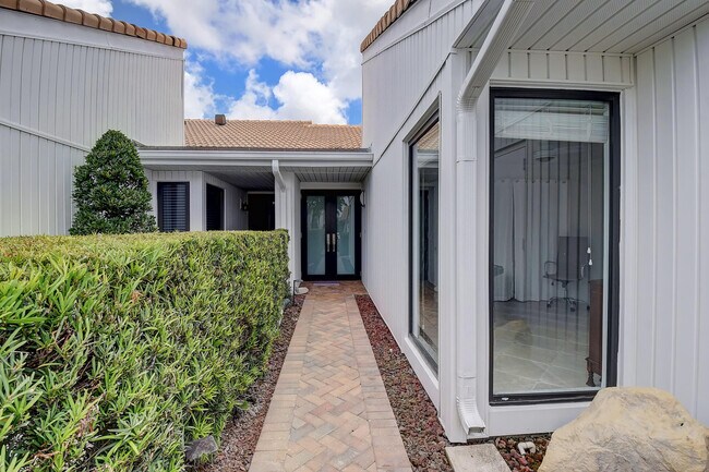 Foto del edificio - 20020 Sawgrass Ln