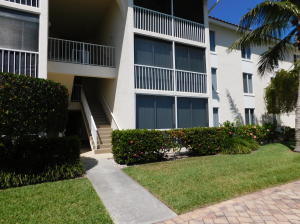 Foto del edificio - 4492 NE Ocean Blvd