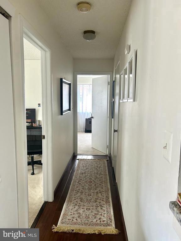 Foto del edificio - 8701 Tamarron Dr
