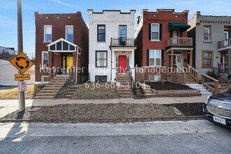 Building Photo - 2918 Sidney St