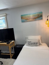 Building Photo - 105 Robert Dr