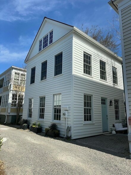 Photo - 9 Bogard Street Unit UNIT2