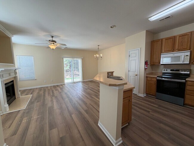 Foto del edificio - Exclusively Offered by Muse Realty Rentals, LLC