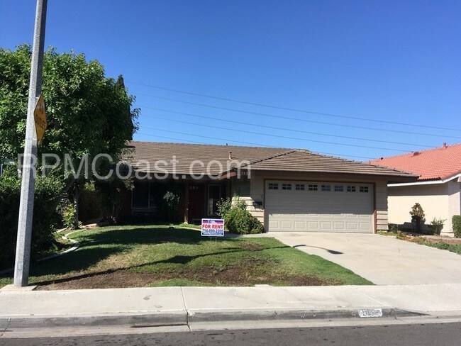 Foto del edificio - College Park community of Irvine 3 bed 2 bath
