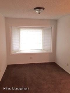 Building Photo - 675 Country Club Dr