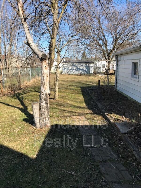 Foto del edificio - 1426 W 19th St