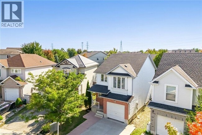 Photo du bâtiment - 525 Chablis Dr