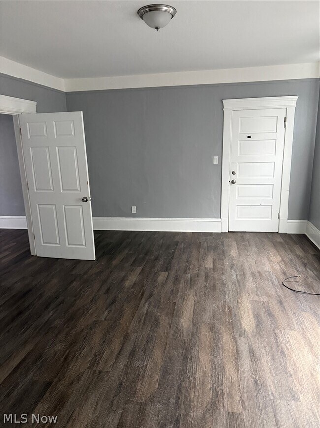 Foto del edificio - 3694 E 57th St