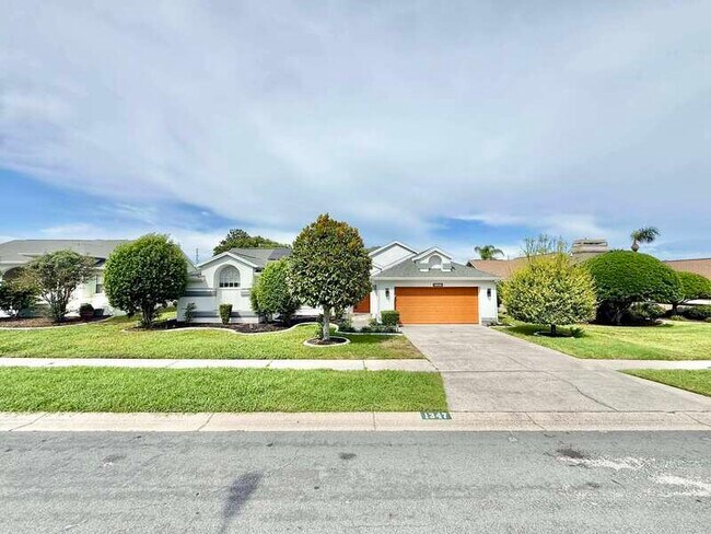 Foto del edificio - 1347 Overland Dr