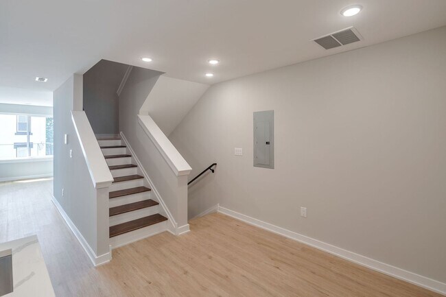 Photo - 1717 N 25th St Apartment