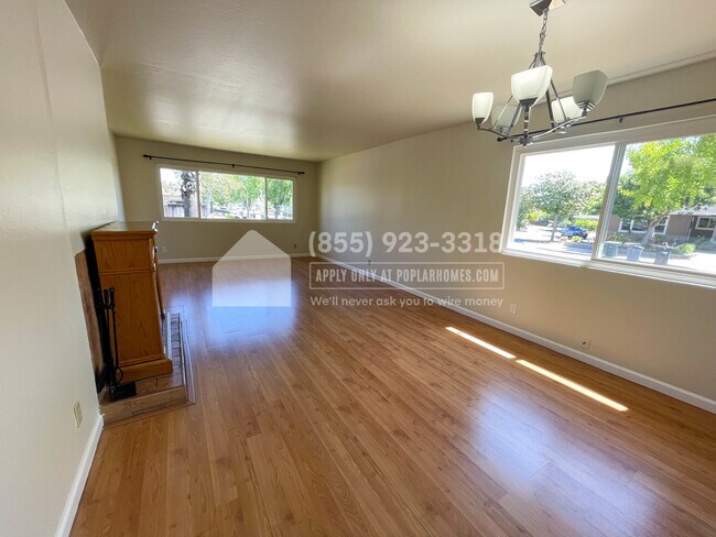 Foto del edificio - 798 Londonderry Dr