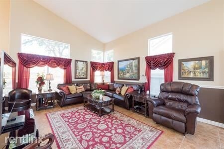 Building Photo - 4 br, 3 bath House - 3831 Santa Lucia St