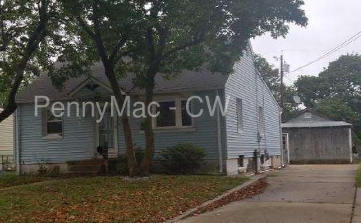 Primary Photo - 249 Nassau Ave