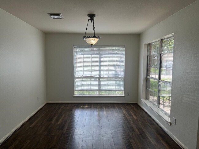Foto del edificio - 25210 Spring Iris Ln