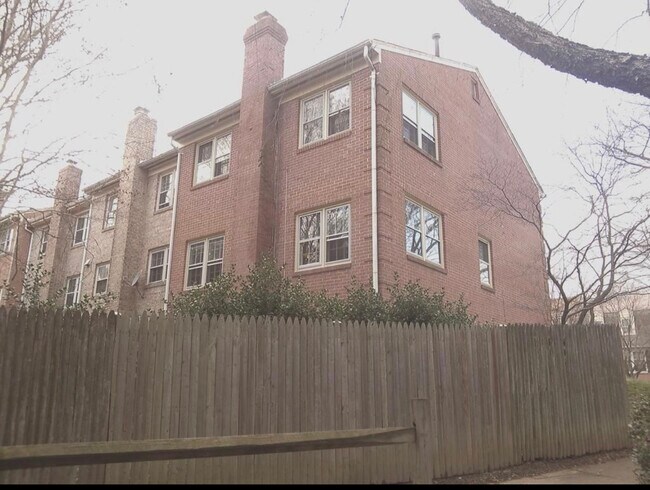Building Photo - 2846 Lafora Ct