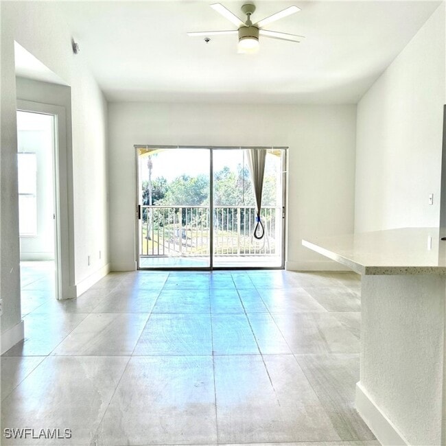 Building Photo - 8275 Ibis Club Dr