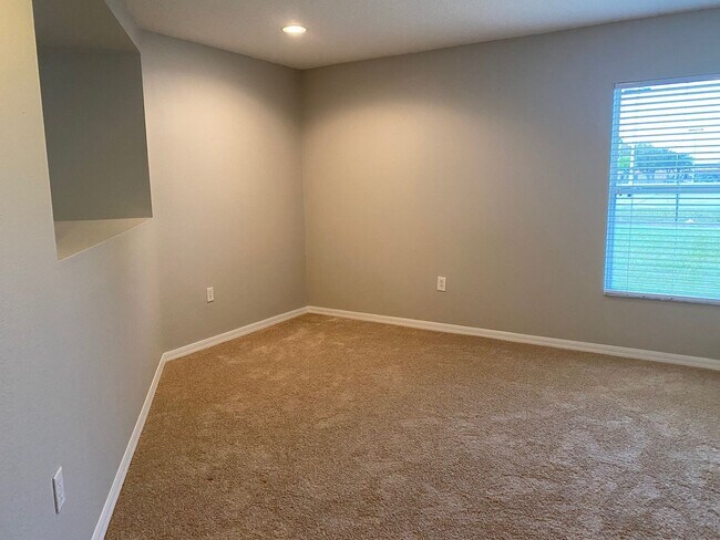 Foto del edificio - Quaint 3/2 Home with a Beautiful Covered F...