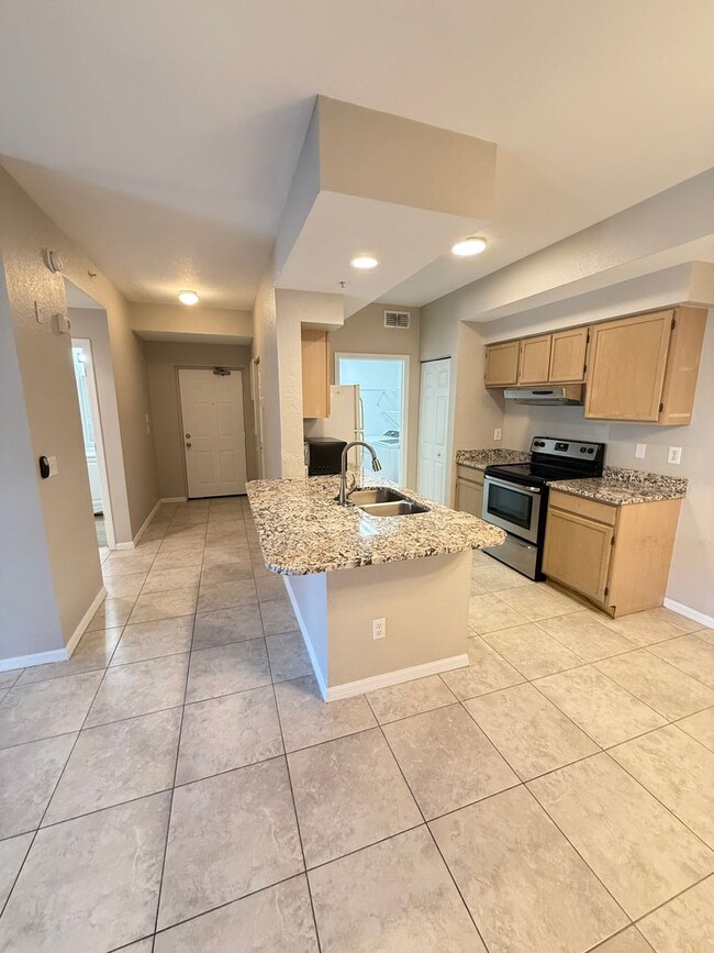 Building Photo - 4665 St Croix Ln