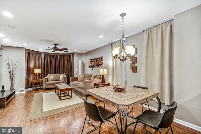Foto del edificio - 5158 Parkside Ave