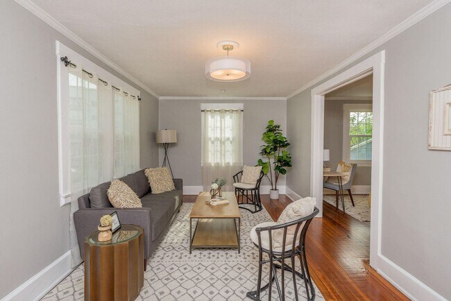 Foto del edificio - 3 Bedroom/1 Bath Townhouse - Kingsport, TN