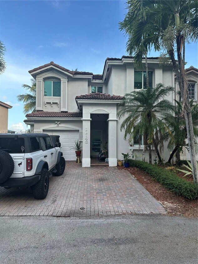 Foto principal - 11148 NW 73rd St
