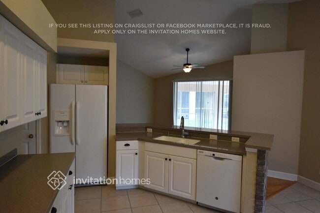 Building Photo - 6324 Bridgecrest Dr