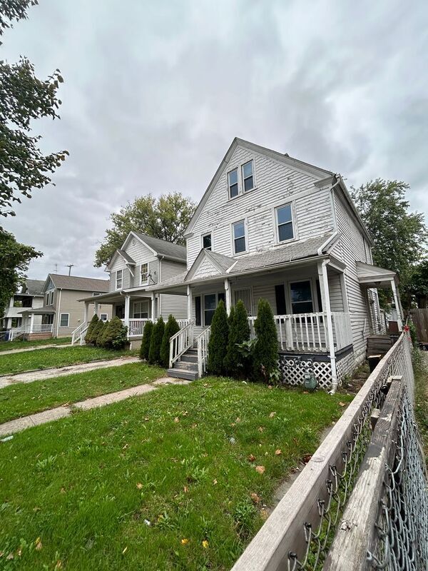 Foto del edificio - 8708 Willard Ave