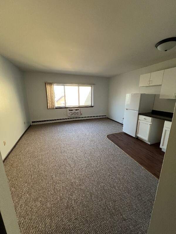 Building Photo - 2605 N Frederick Ave