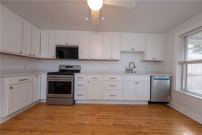 Foto del edificio - 274 38th St