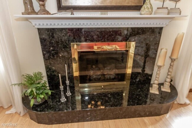 Foto del edificio - 2 br, 2 bath Condo - 481 Camby Ct