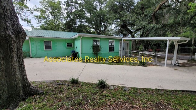 4 BR, 2 BA LOOK!!!! ITS A STEAL! - 4 BR, 2 BA  LOOK!!!!   ITS A STEAL! House
