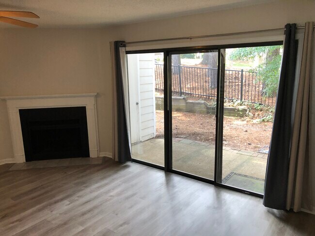 Building Photo - 7703 Falcon Rest Cir
