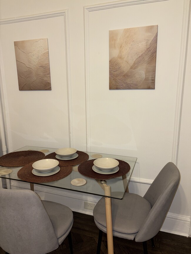 Building Photo - 603 Garfield Ave