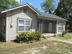 Building Photo - 711 Tech Dr