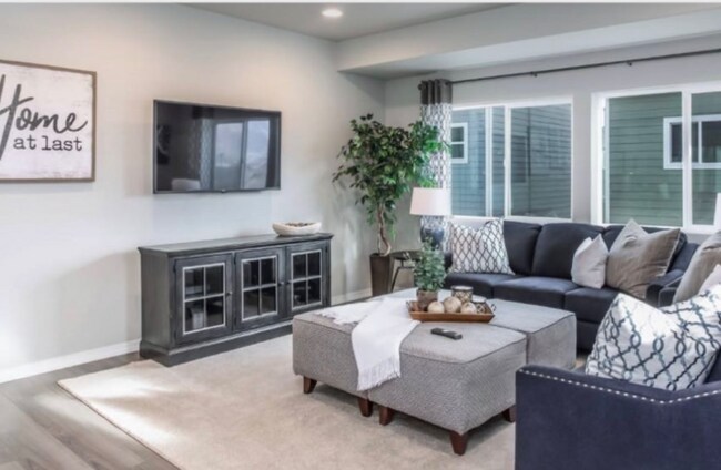 Foto del edificio - 7437 Rufous Fronted Vw