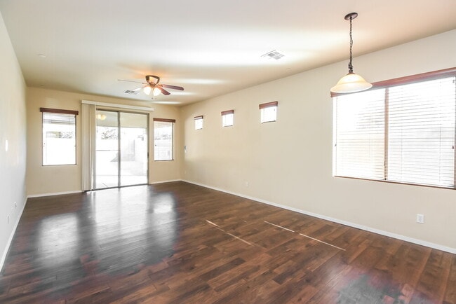 Building Photo - 21937 S 214th St