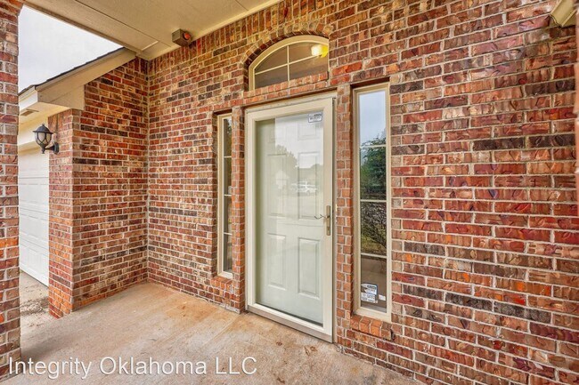 Building Photo - 4 br, 2 bath House - 2500 Patti Place