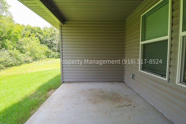 Foto del edificio - 3313 N 23rd W Ave