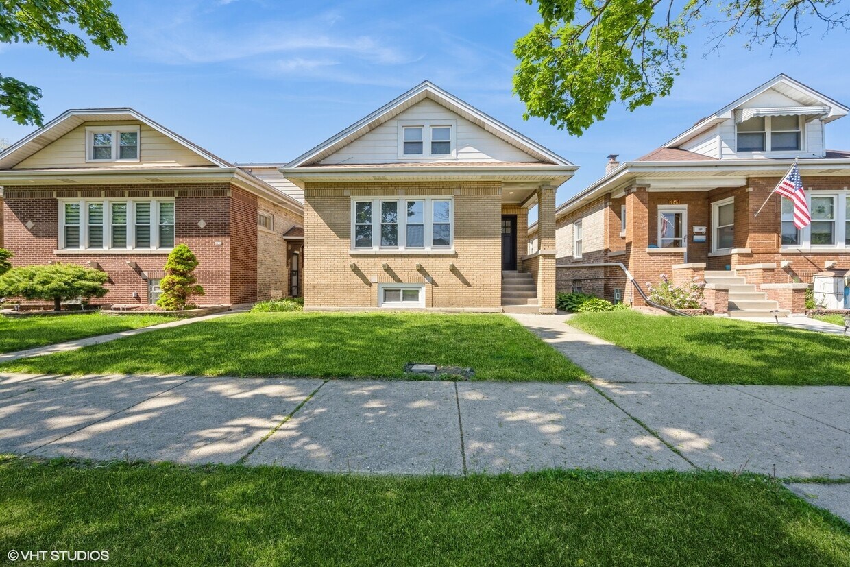 Primary Photo - 6148 W Patterson Ave