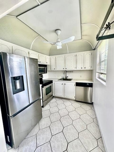 Photo - 368 Mansfield I Apartment