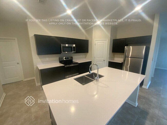 Foto del edificio - 4231 Bull St